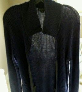 Eddie Bauer sweater.. Comfy & warm